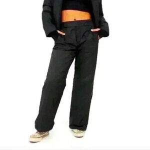 Aerie Offline Snow Pant Size Medium